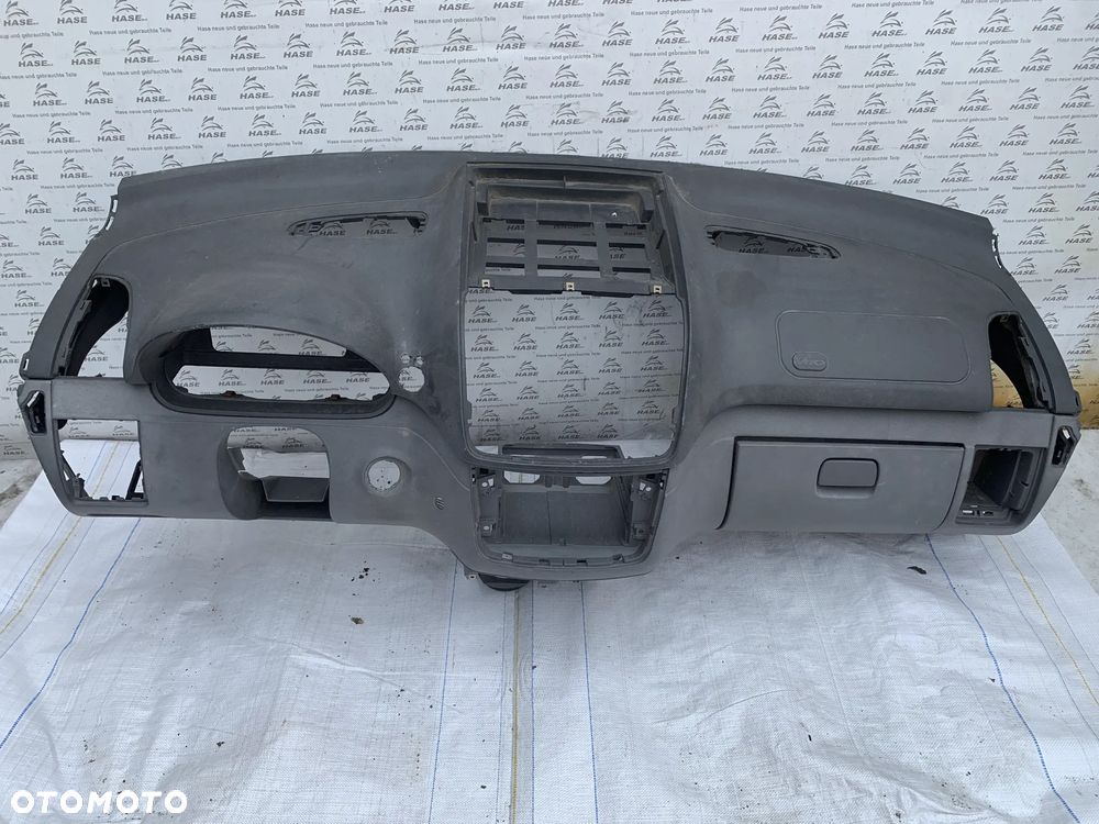 Mercedes Vito W639 deska rozdzielcza, konsola