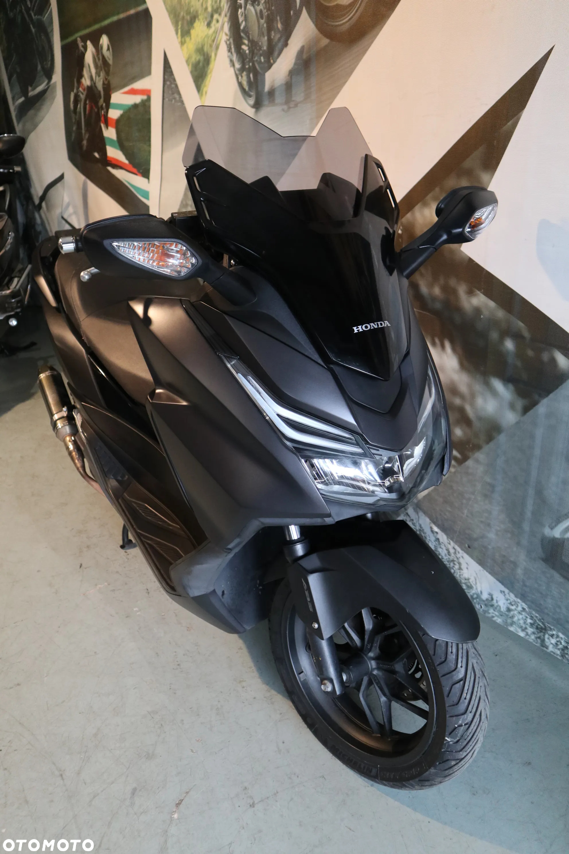 Honda NSS - 14