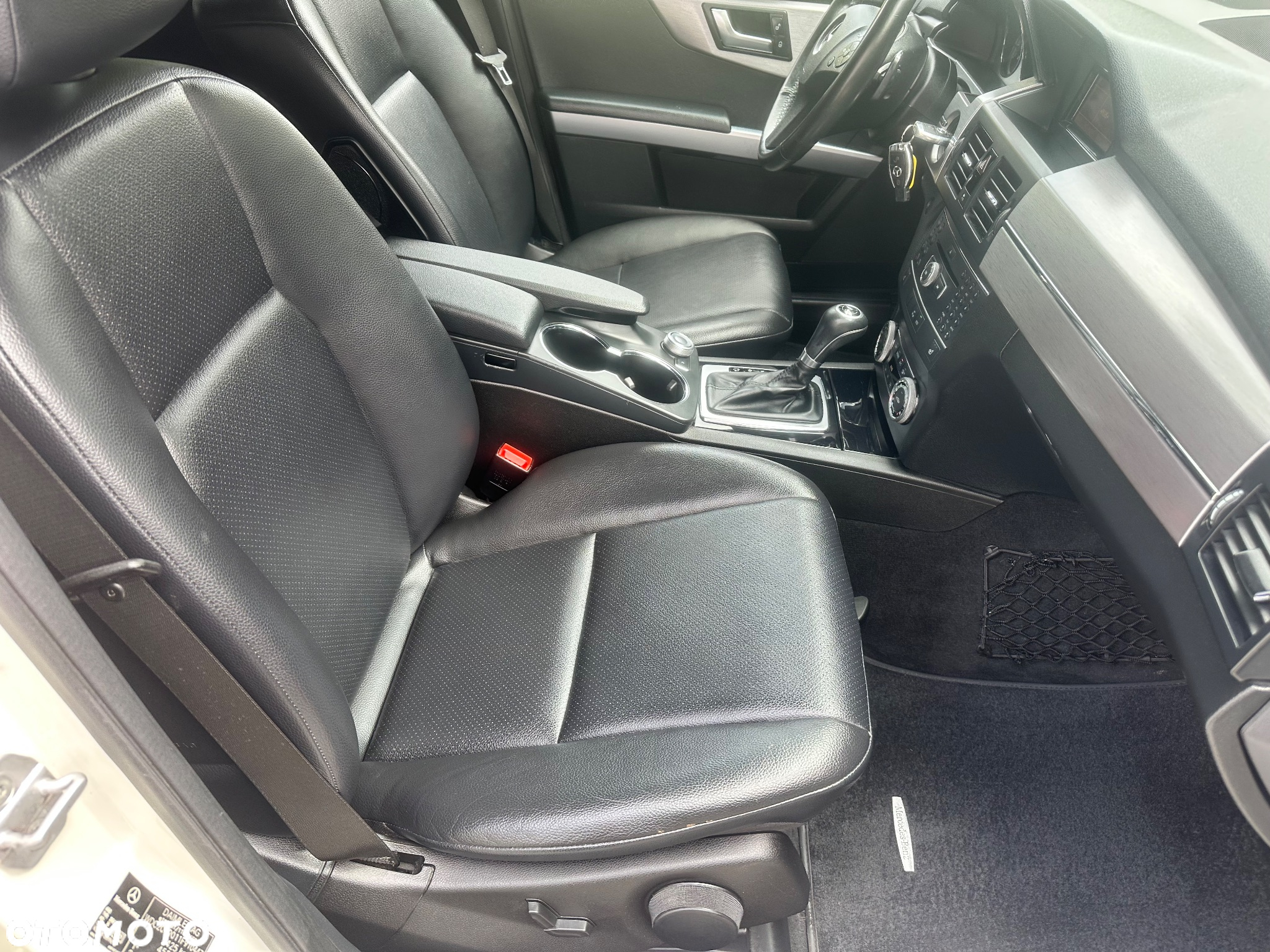 Mercedes-Benz GLK 200 CDI (BlueEFFICIENCY) 7G-TRONIC - 29