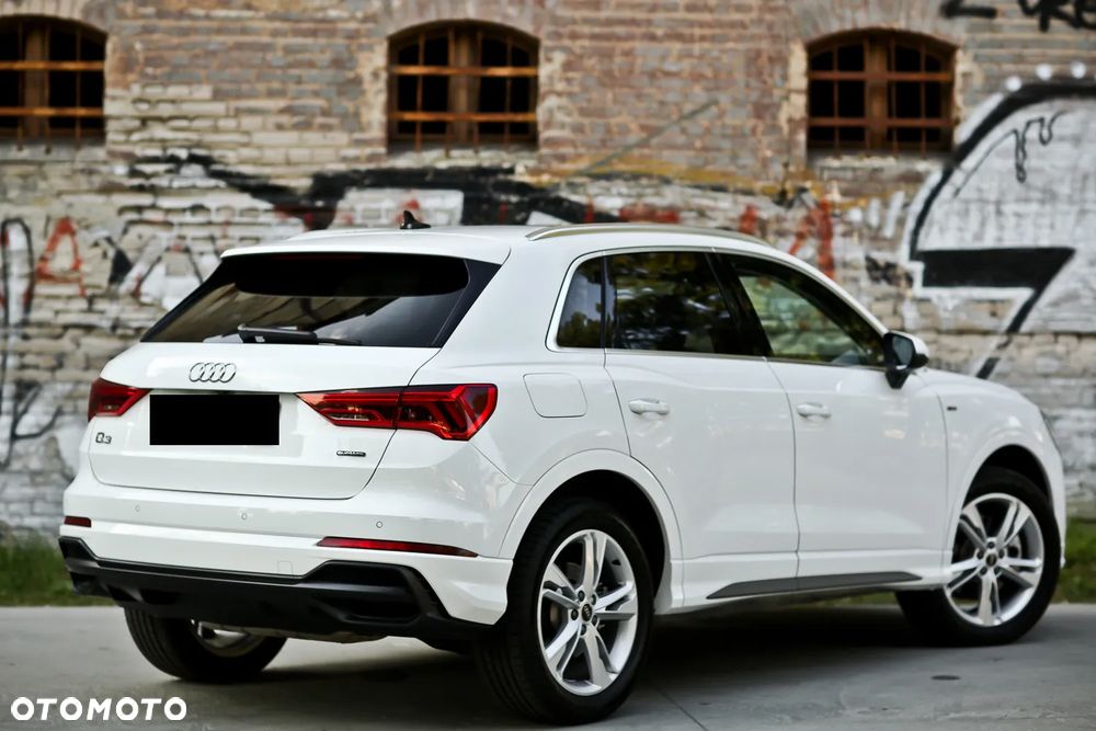 Audi Q3 45 TFSI Quattro S Line S tronic - 2