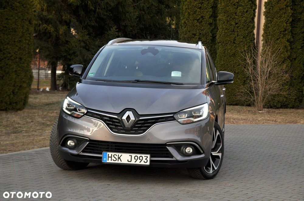 Renault Grand Scenic - 8
