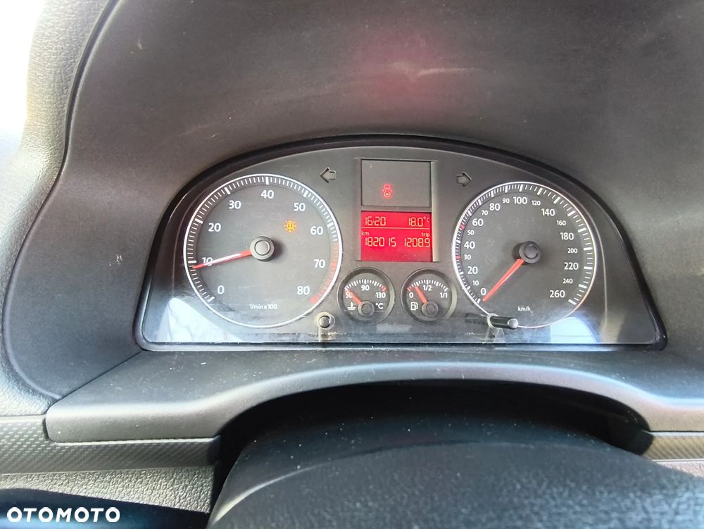 Volkswagen Caddy Life - 29