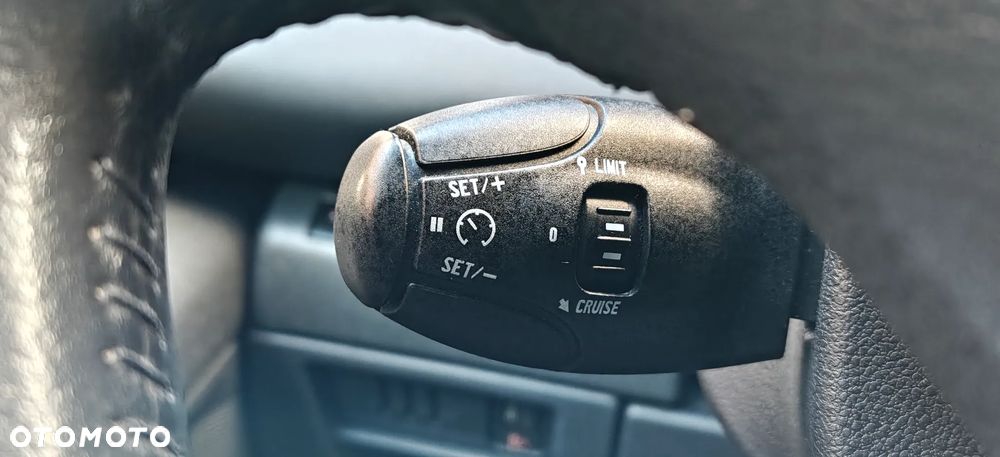 Peugeot 5008 1.6 Premium - 28
