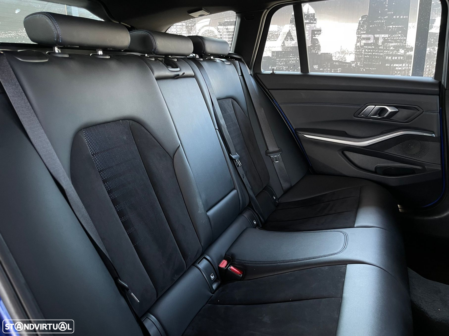 BMW 330 e Touring Pack M Auto - 13