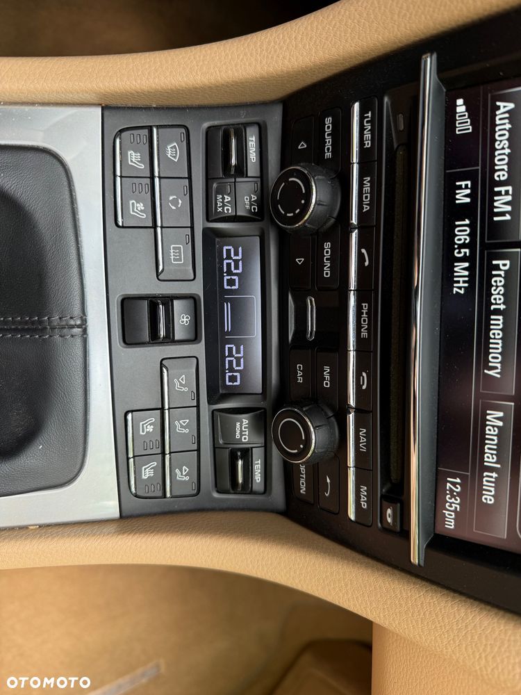 Porsche 911 Carrera S - 23