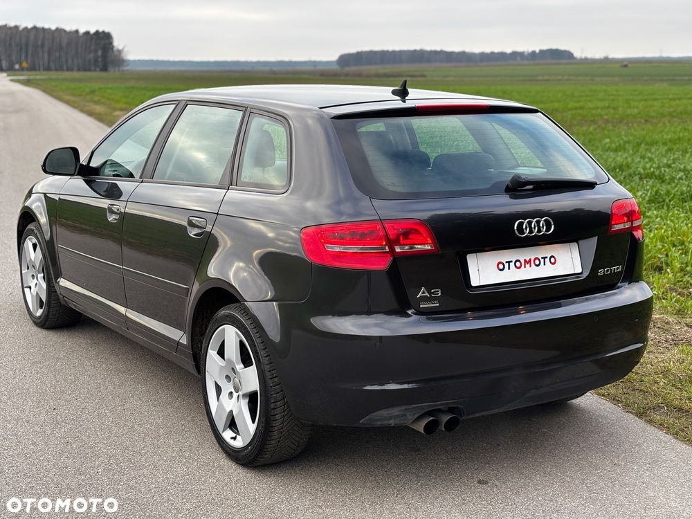 Audi A3 Sportback 2.0 TDI DSG Ambition - 13