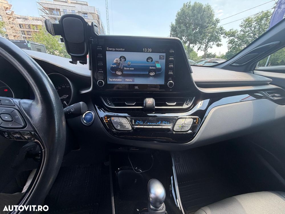Toyota C-HR 2.0 HSD 184 CP 4x2 CVT Classy Bi-Tone - 16