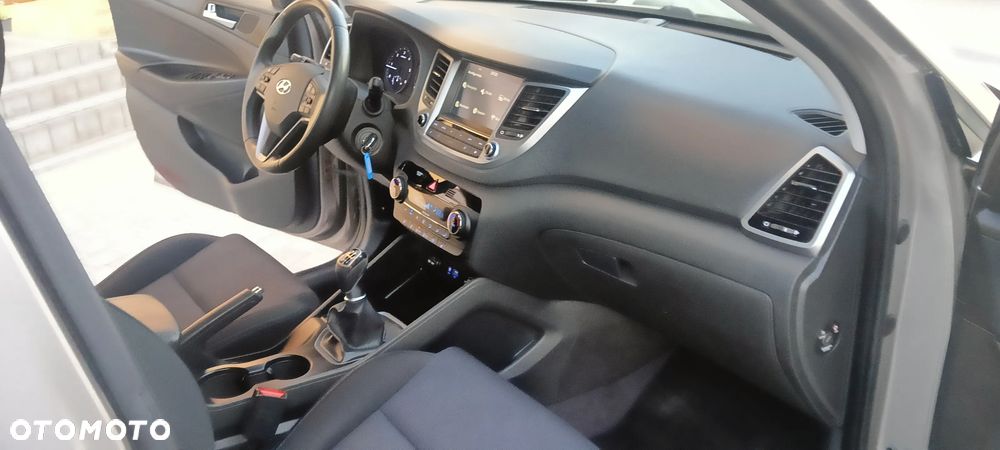 Hyundai Tucson 2.0 CRDi 2WD Trend - 19