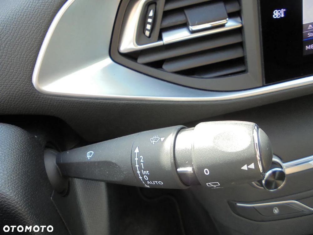 Peugeot 308 BlueHDi 130 Stop & Start Tech Edition - 19