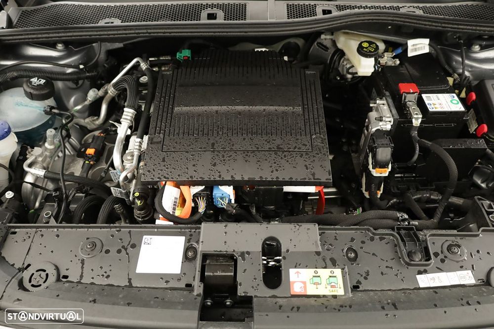 Peugeot e-208 51 kWh Allure - 25