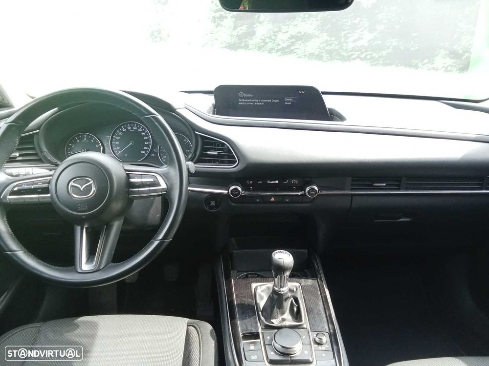 Mazda CX-30 2.0 Sky-G Evolve i-Active - 11