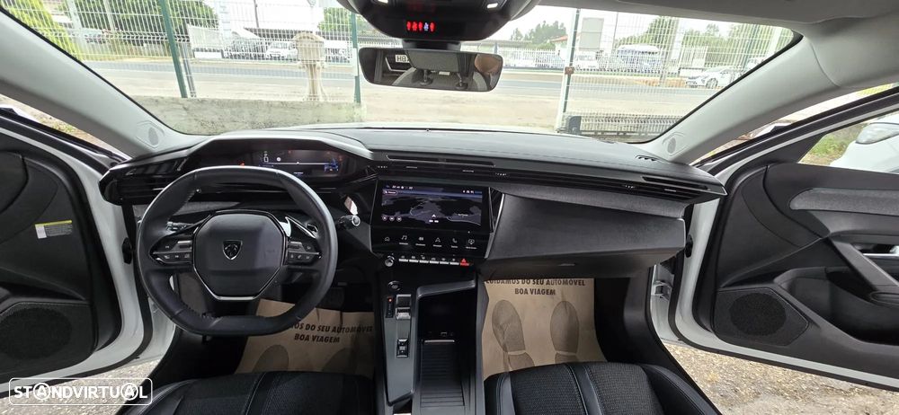 Peugeot 308 BlueHDi 130 EAT8 Allure - 32