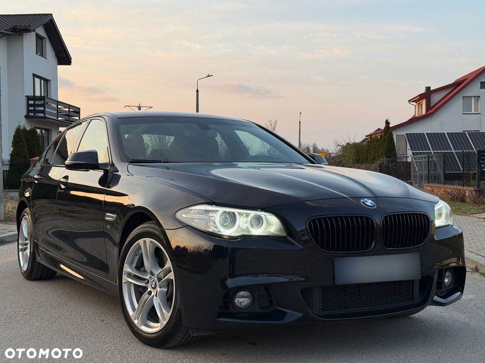 BMW Seria 5 525d xDrive - 3