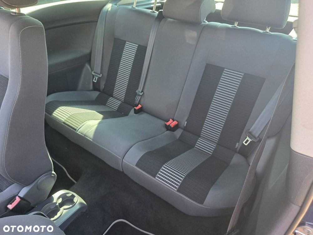 Volkswagen Polo 1.4 Goal - 24