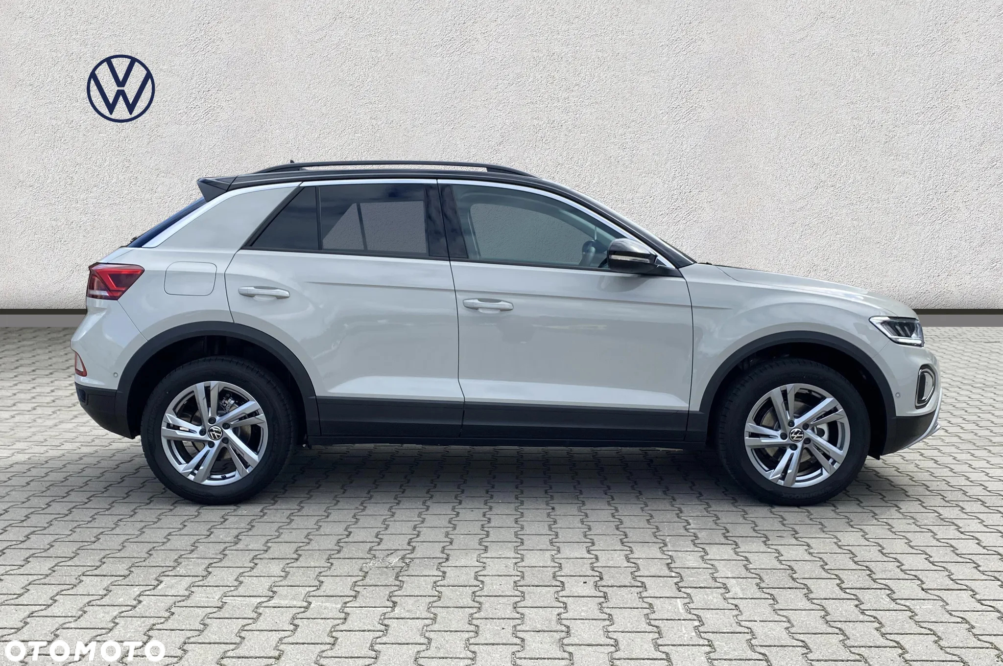 Volkswagen T-Roc 1.5 TSI Life Plus DSG - 4