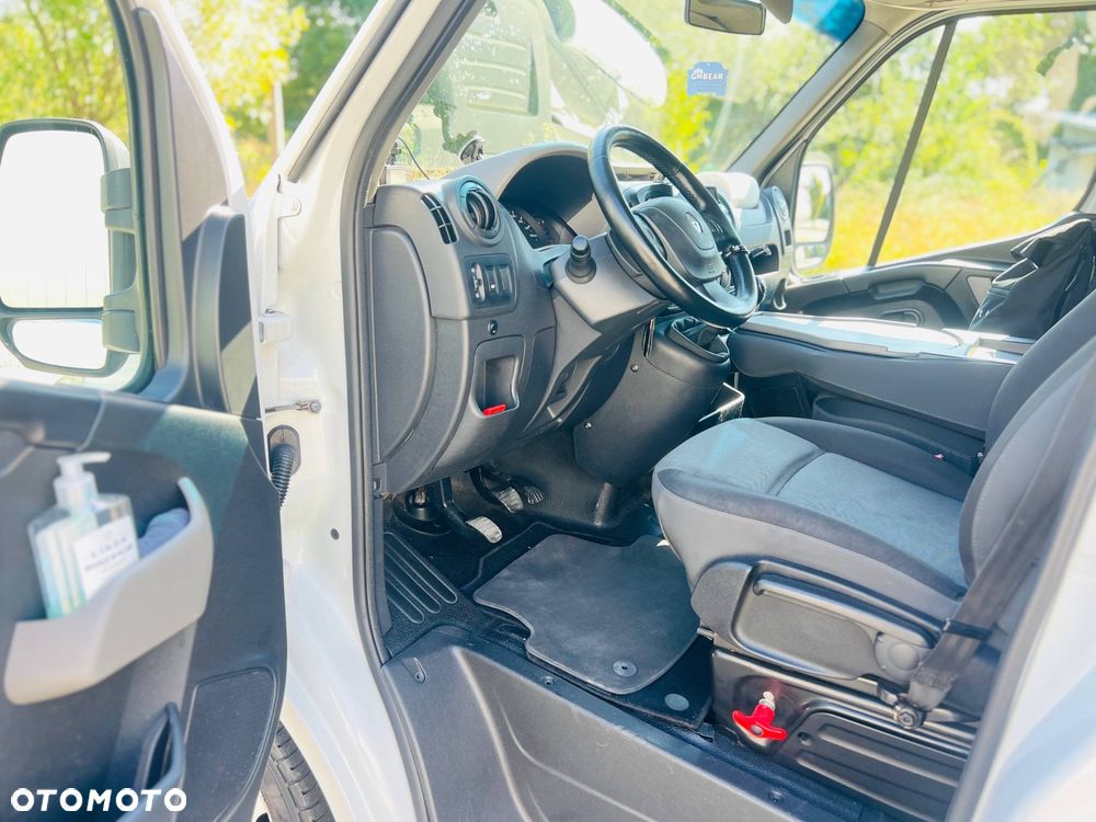 Renault Master - 18