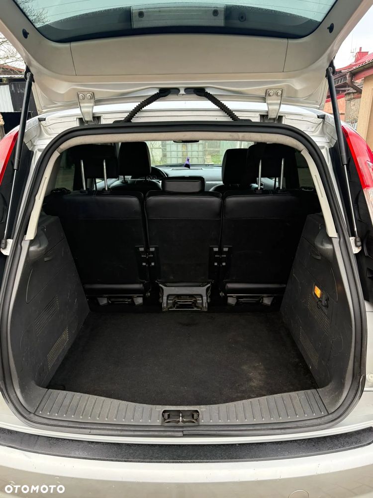 Ford Focus C-Max - 18