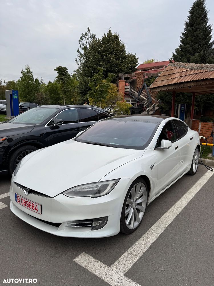 Tesla Model S Standard Reichweite - 3