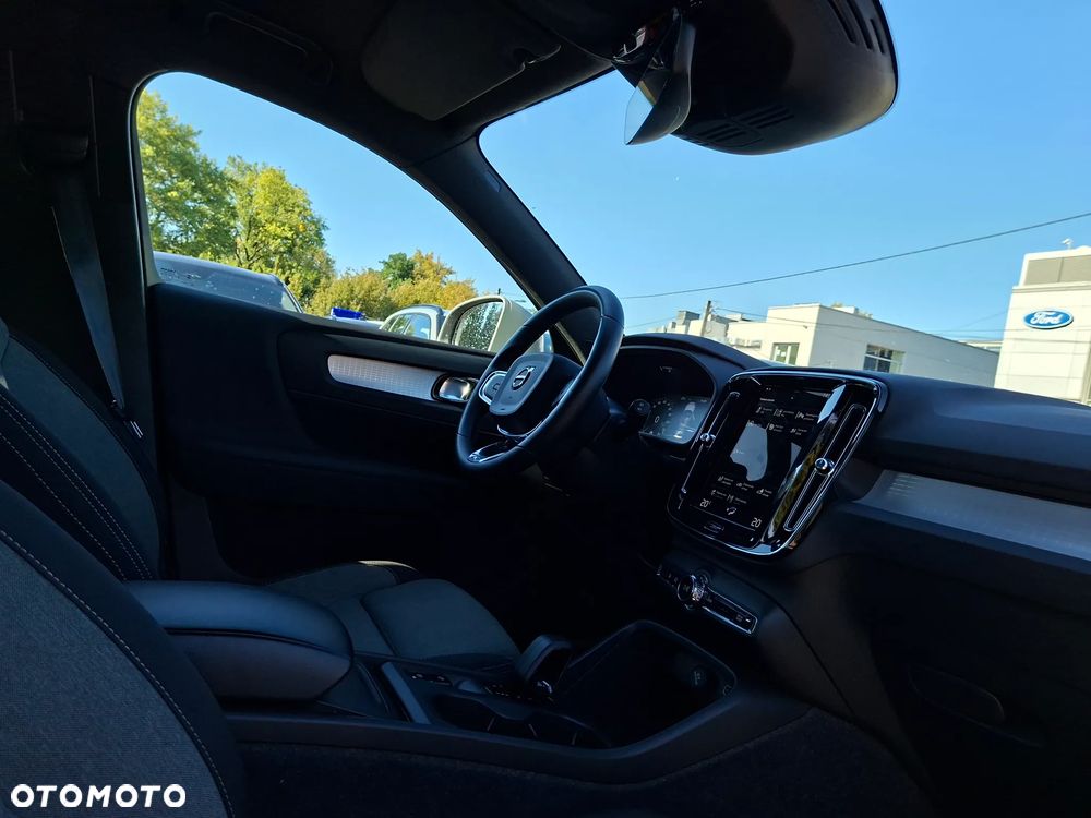 Volvo XC 40 T2 Core - 29