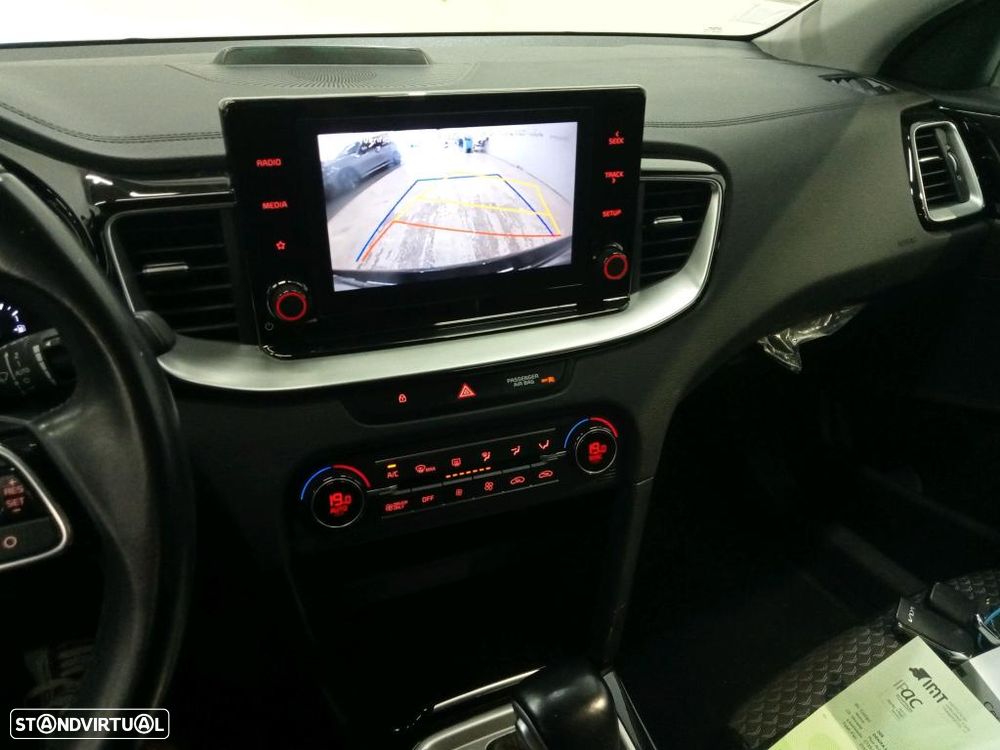Kia XCeed 1.6 GDi PHEV Drive - 8