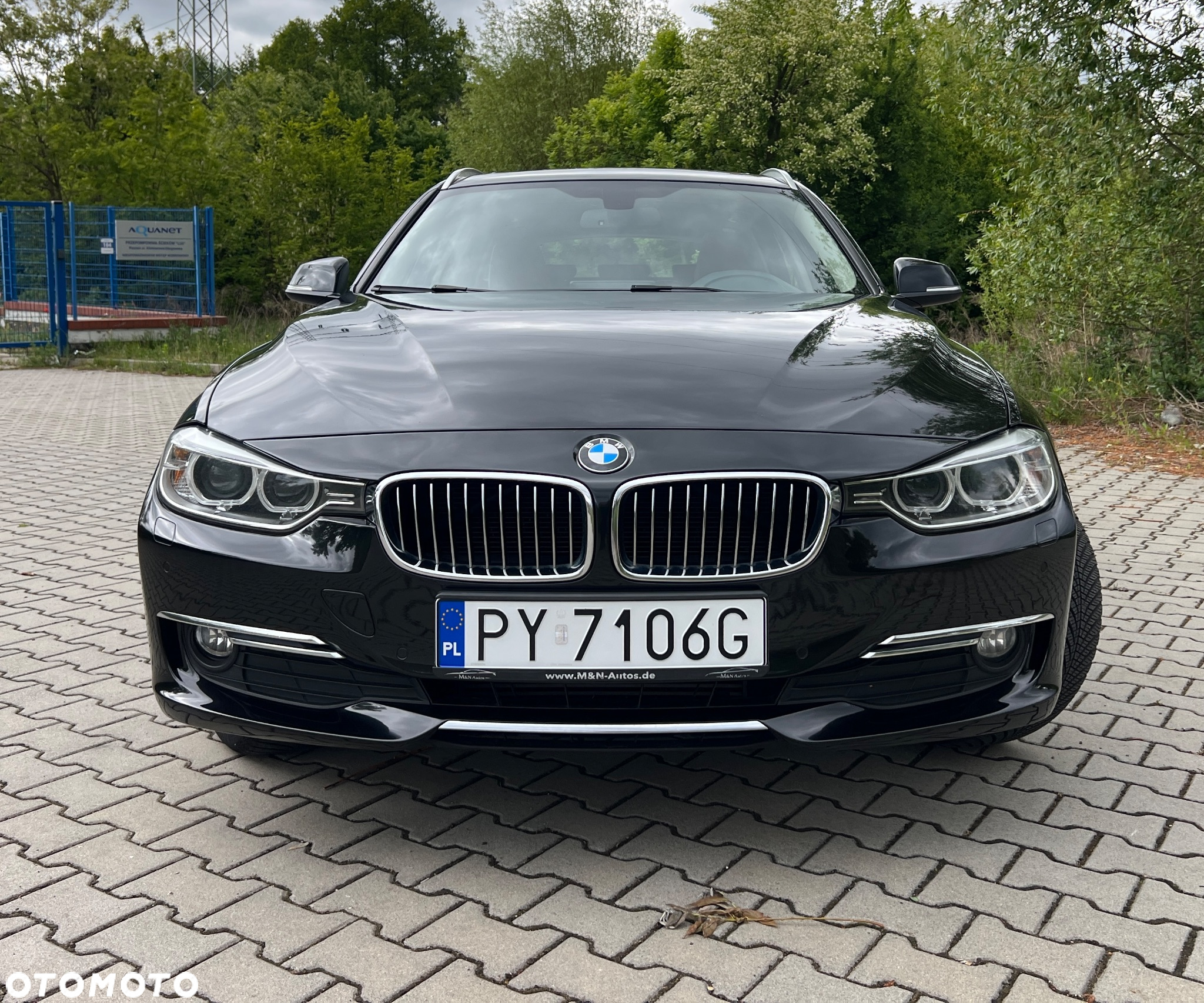 BMW Seria 3 318d Touring Luxury Line - 2