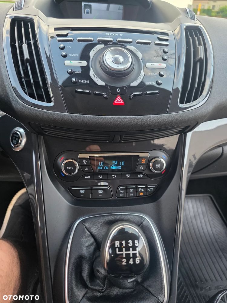 Ford Kuga 2.0 TDCi 4x4 Black & Silver - 37