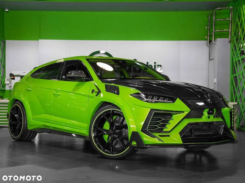 Lamborghini Urus Standard - 23