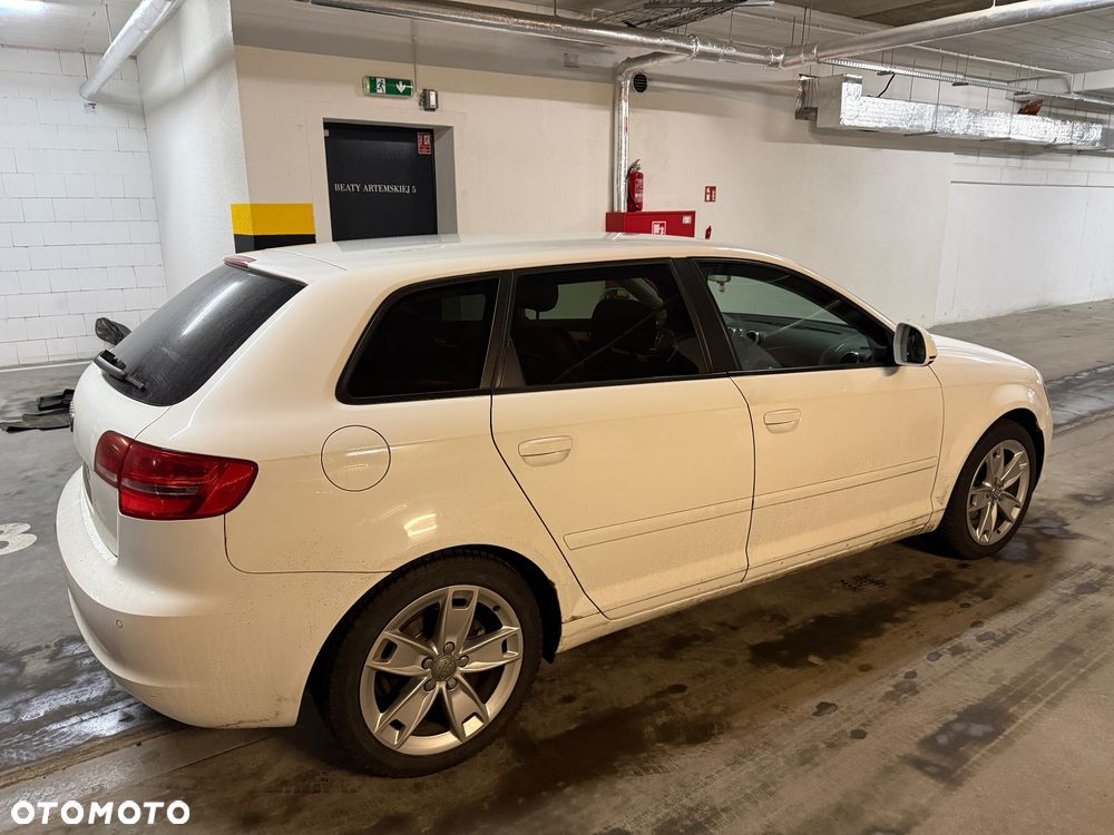 Audi A3 Sportback 1.4T FSI Ambition - 4