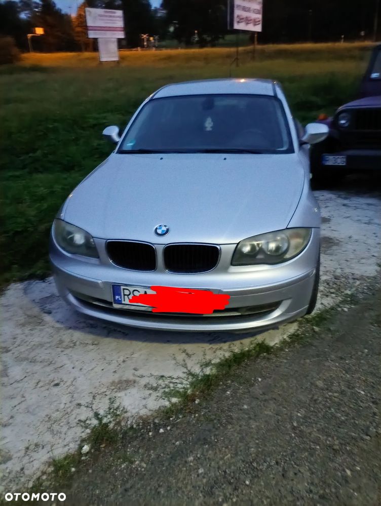 BMW Seria 1 118i - 1