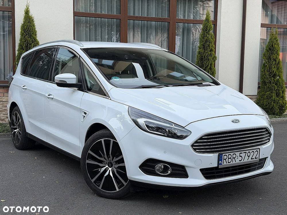 Ford S-Max 2.0 EcoBlue Titanium - 1