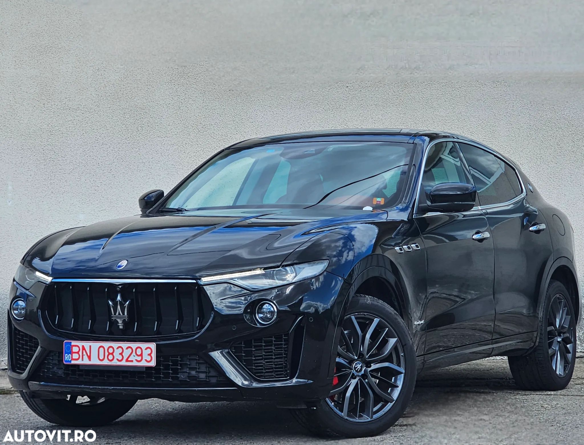 Maserati Levante - 1