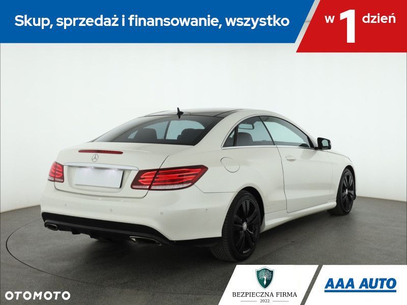 Mercedes-Benz Klasa E - 7