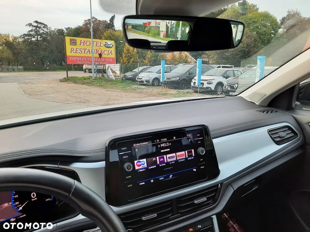 Volkswagen T-Roc 1.0 TSI Advance - 30