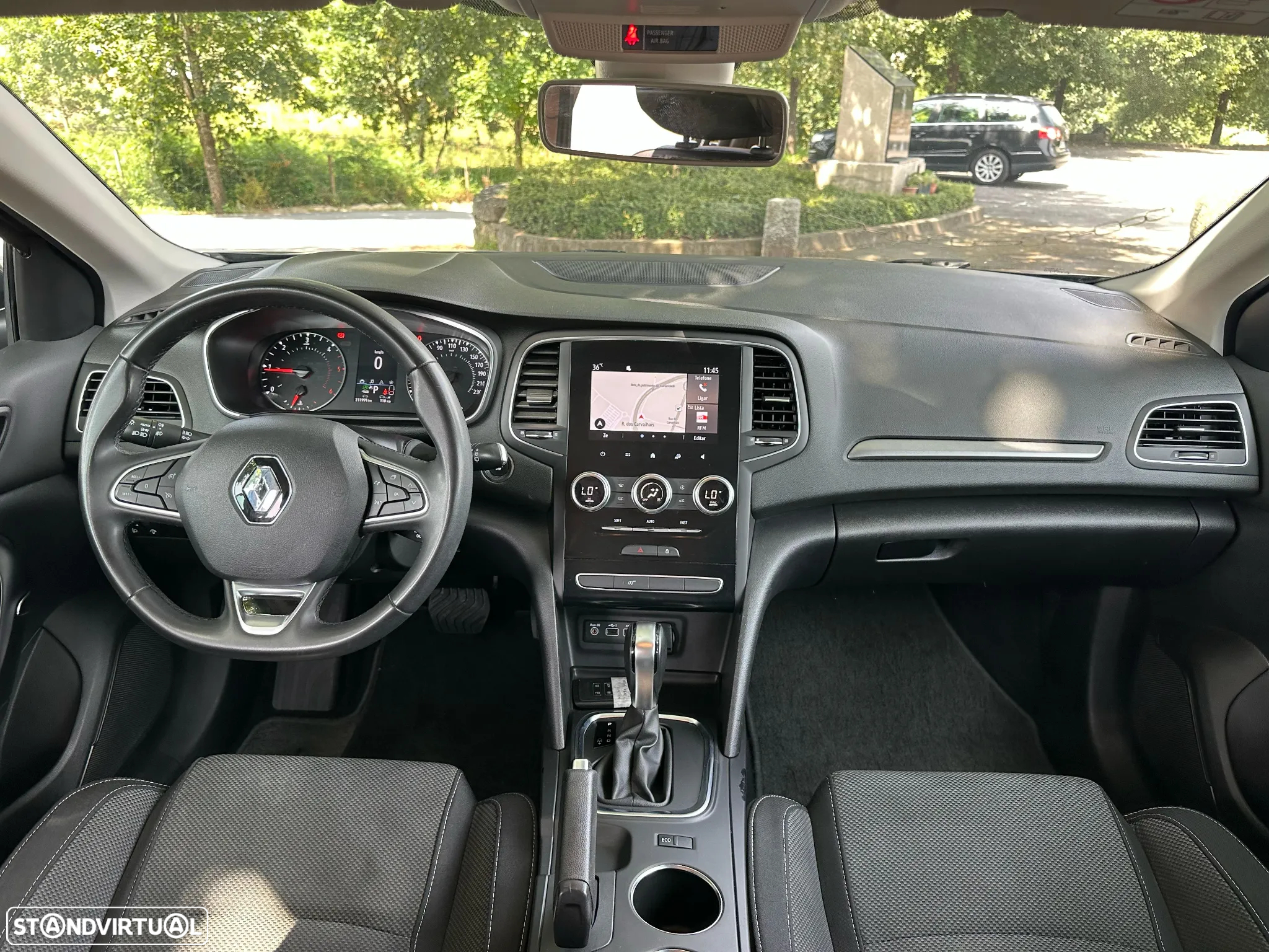 Renault Mégane BLUE dCi 115 EDC Deluxe-Pack LIMITED - 27