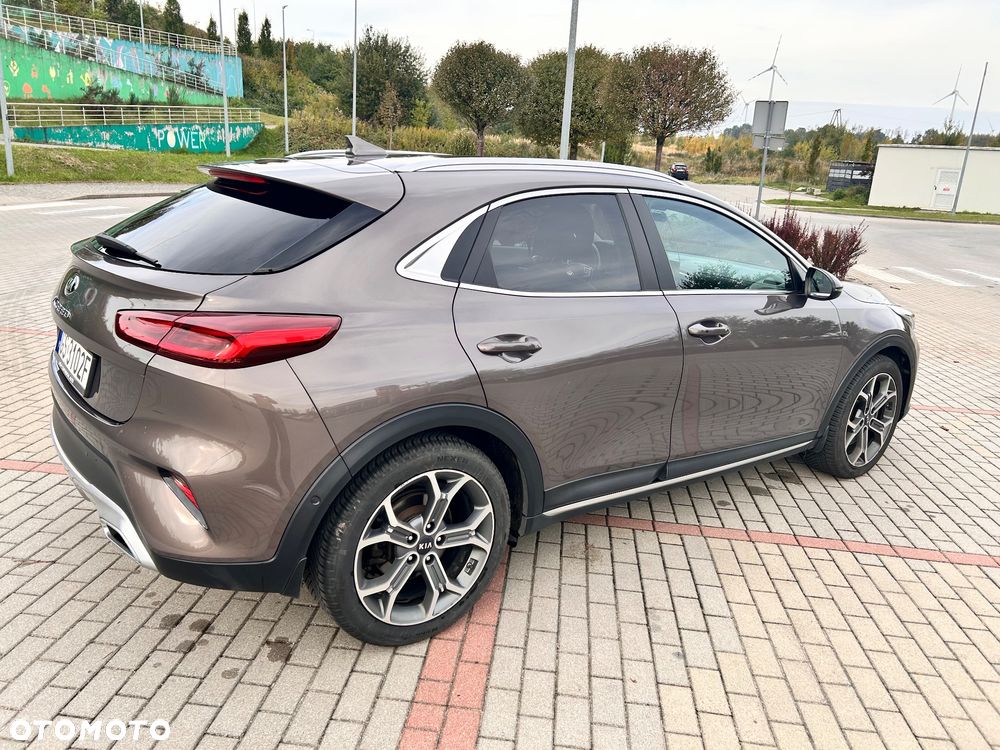 Kia XCeed 1.6 T-GDI L Business Line DCT - 6