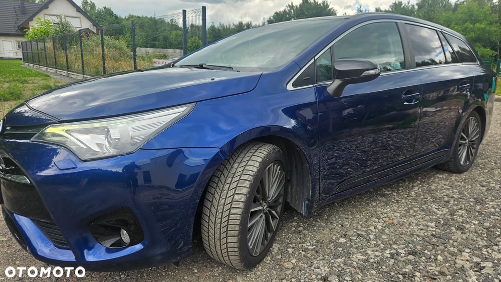 Toyota Avensis 1.8 Selection - 3