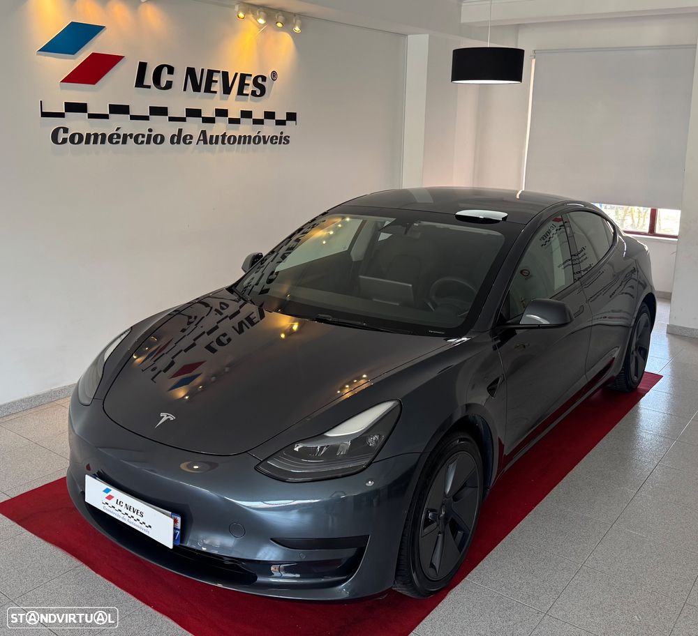 Tesla Model 3 Long Range Tração Traseira - 2