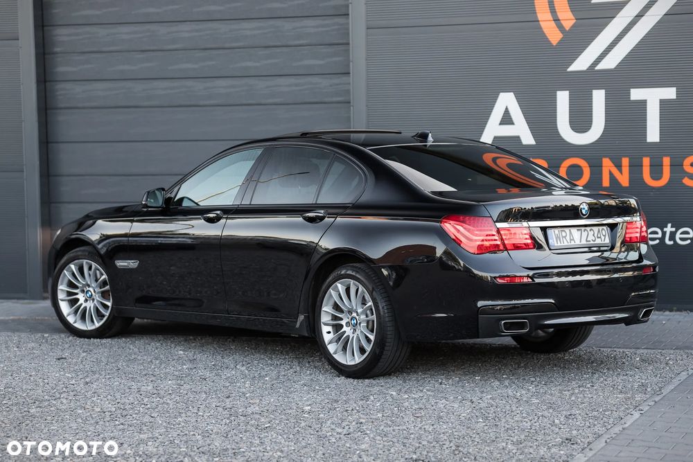 BMW Seria 7 740d xDrive - 10