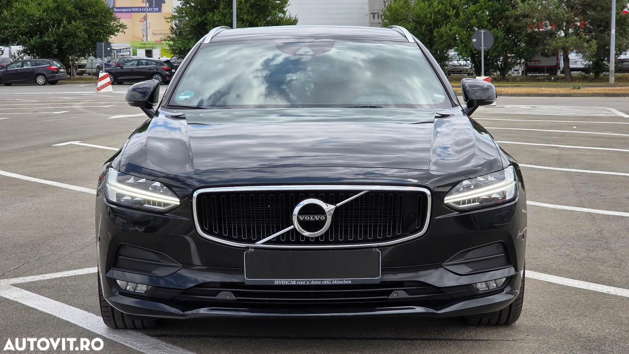 Volvo V90 D4 Geartronic Momentum Pro - 11
