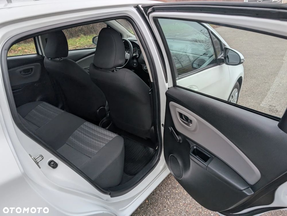 Toyota Yaris 1.33 Active EU6 - 14