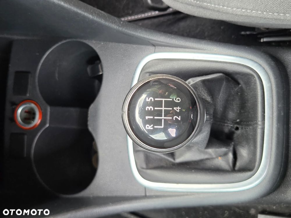 Volkswagen Polo 1.2 TSI Highline - 15