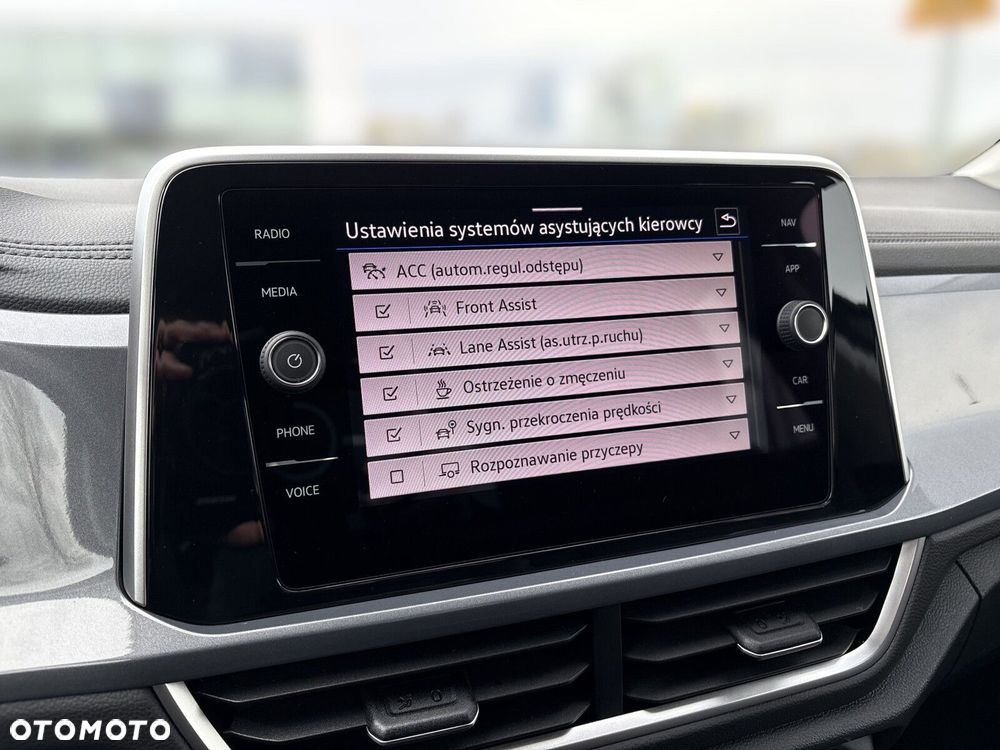 Volkswagen T-Roc 1.5 TSI Style DSG - 22