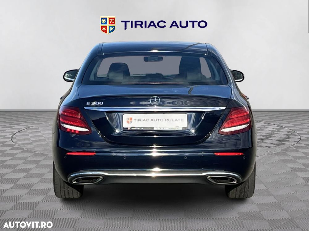 Mercedes-Benz E 300 Aut. - 5