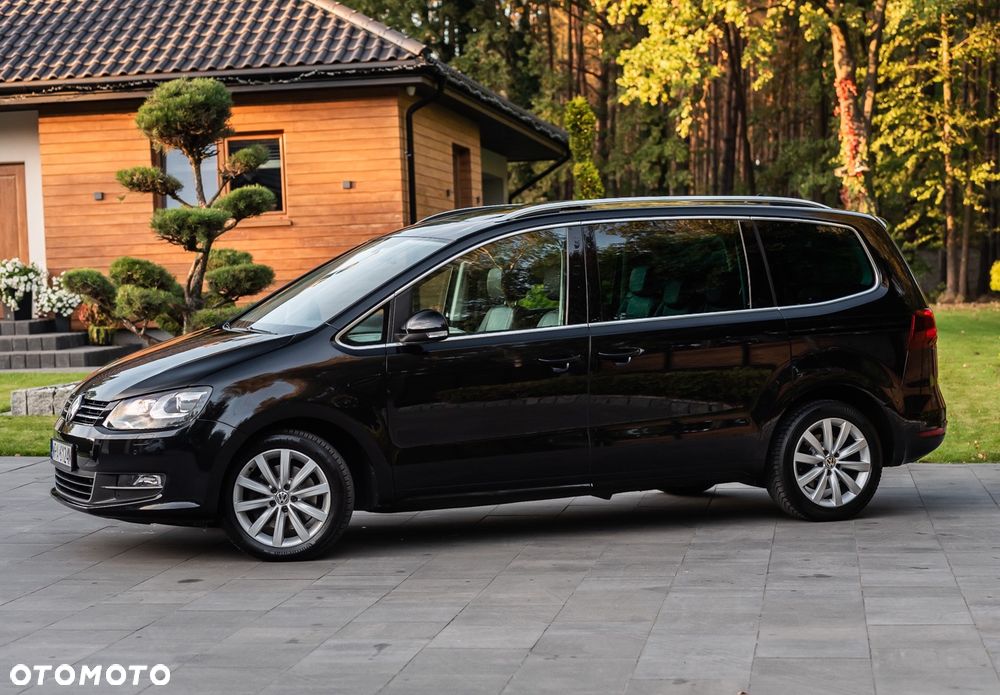 Volkswagen Sharan 2.0 TDI 4MOTION (BlueMotion Technology) Highline - 25