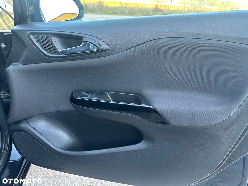 Opel Corsa 1.4 Cosmo - 28