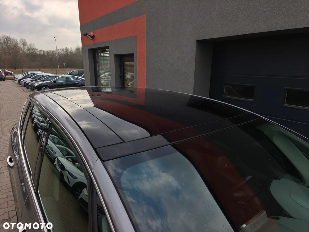 Renault Espace 1.6 dCi Energy Initiale Paris EDC 7os - 22