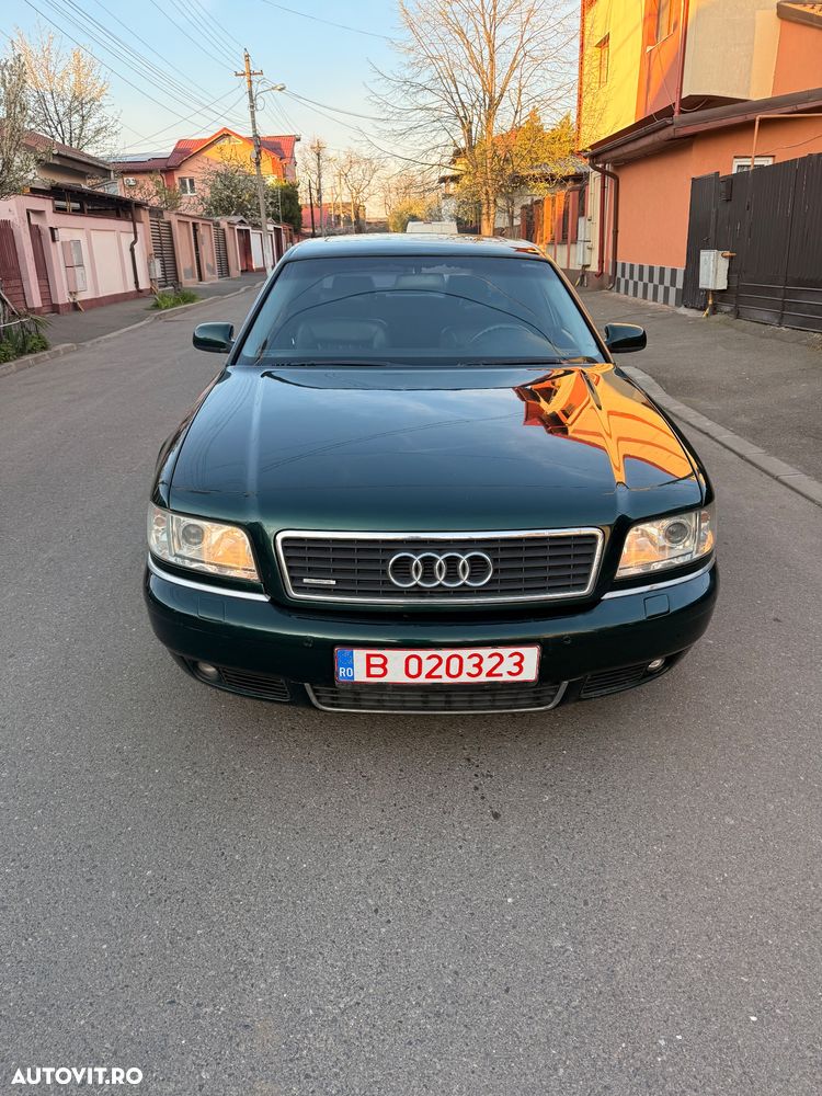 Audi A8 - 1