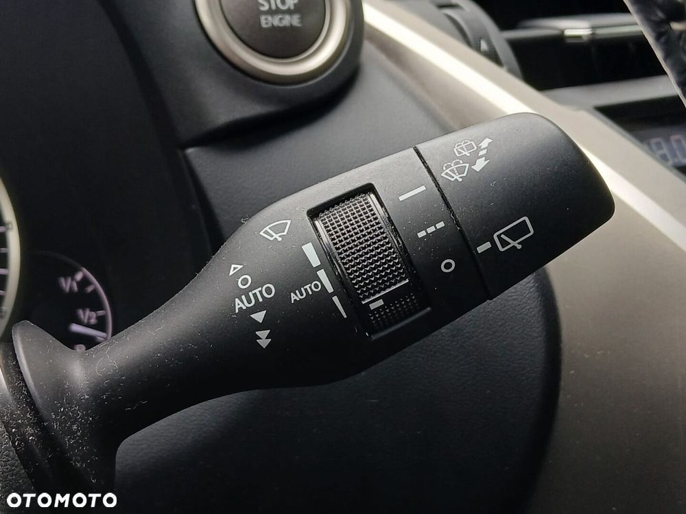 Lexus NX 200t Comfort AWD - 32