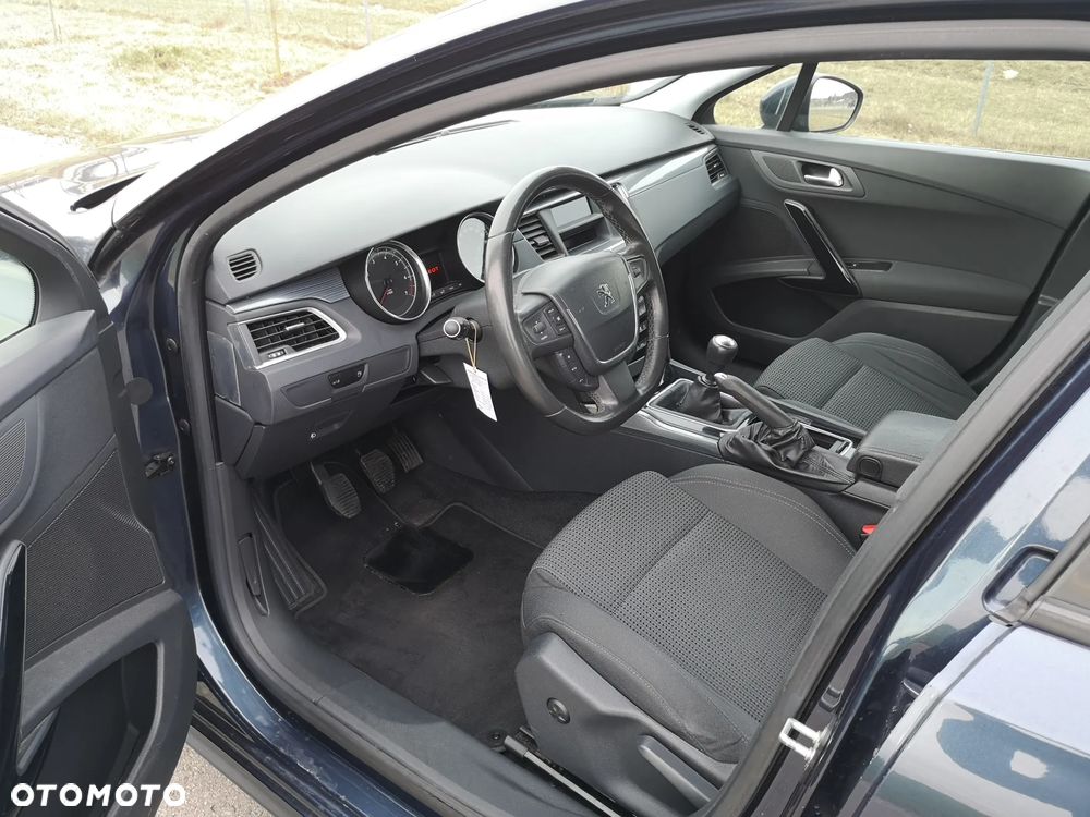 Peugeot 508 1.6 T Allure - 6