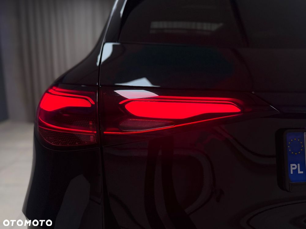 Mercedes-Benz GLC 300 mHEV 4-Matic AMG Line - 33